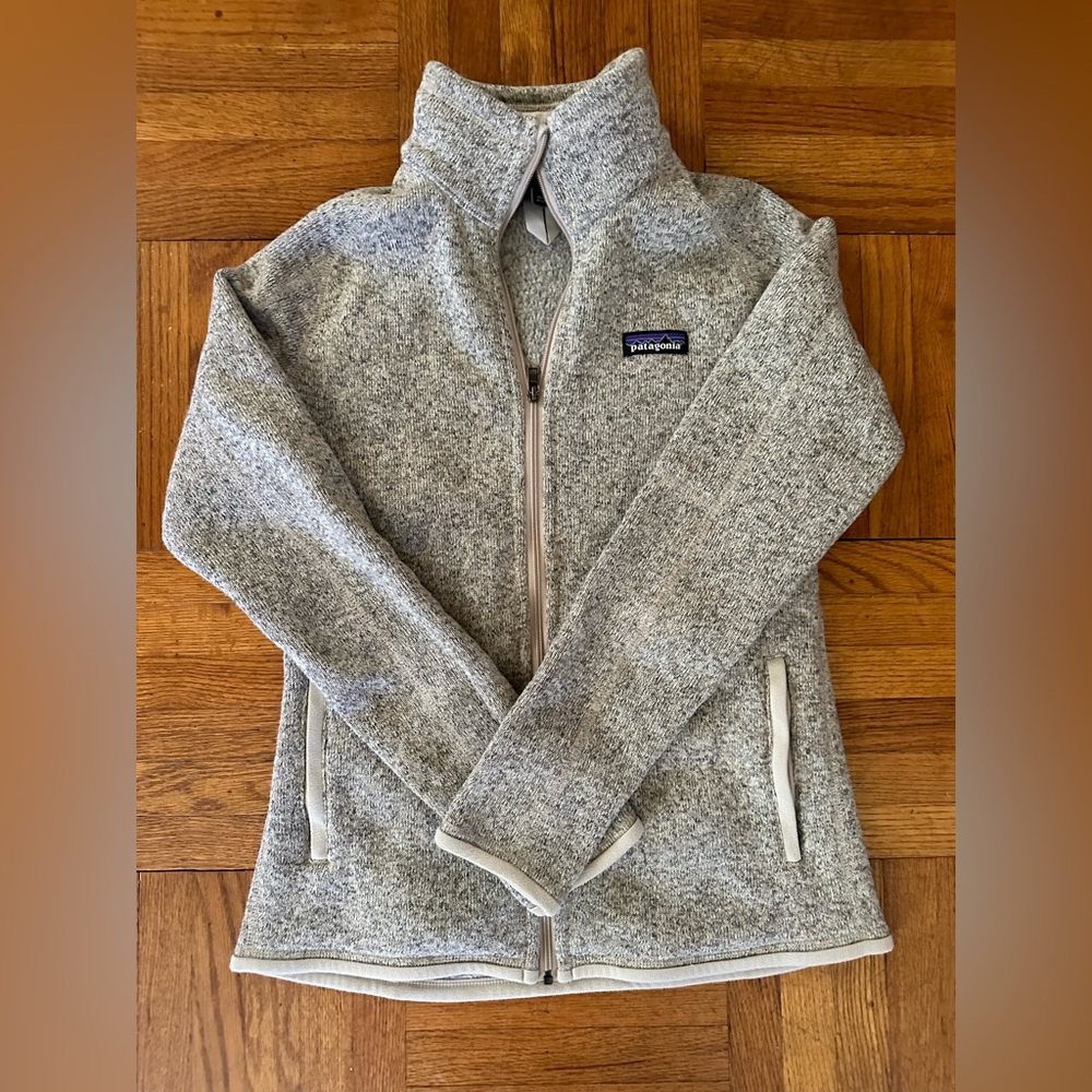 Patagonia zip sweater